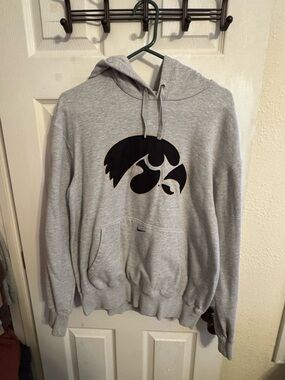 Nike Gray Hooded Sweatshirt with Black Graphic